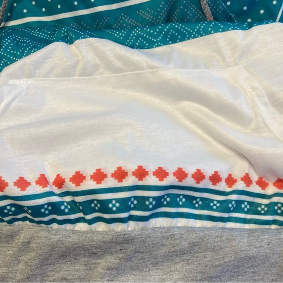 Holiday hooded pullover women’s XXL NWOT - Picture 6 of 7